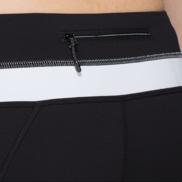 Lululemon Run Inspire Crop II Reflective legging Size 4 - Picture 12 of 16